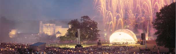 castle-fireworks